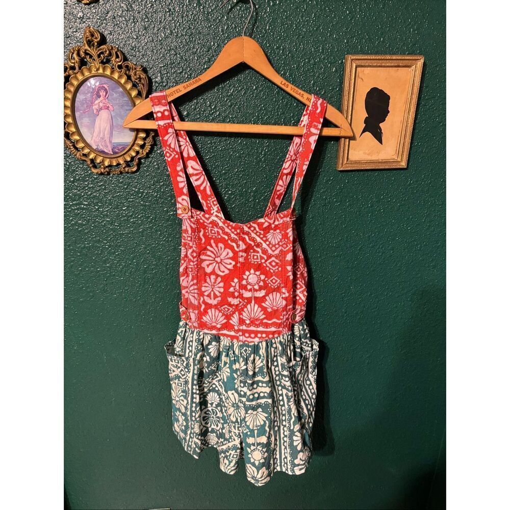 Free People Palm Bay Sz Small Red and Green Floral Romper - Picture 3 of 6